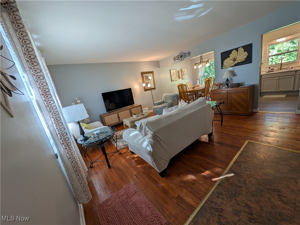 1494 Hilton Drive Akron OH 44313