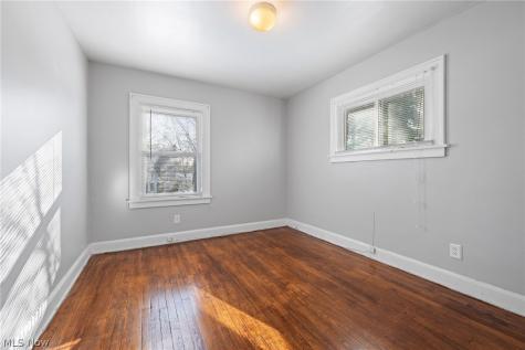 3499 Blanche Avenue Cleveland Heights OH 44118