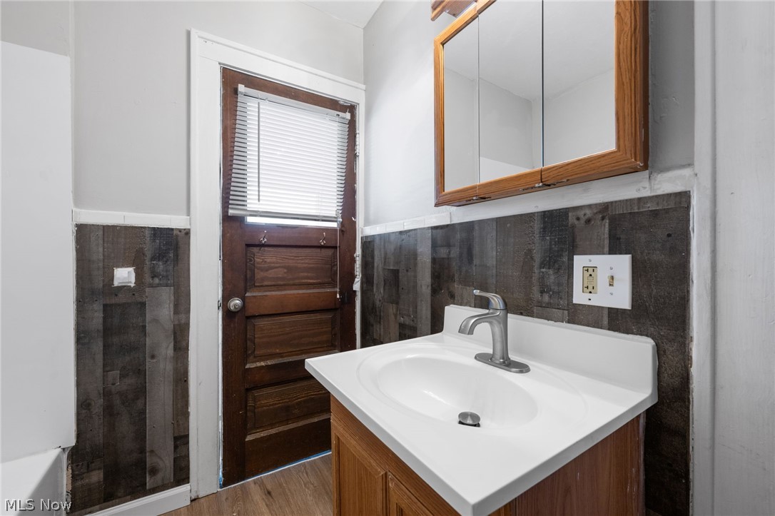 3499 Blanche Avenue Cleveland Heights OH 44118