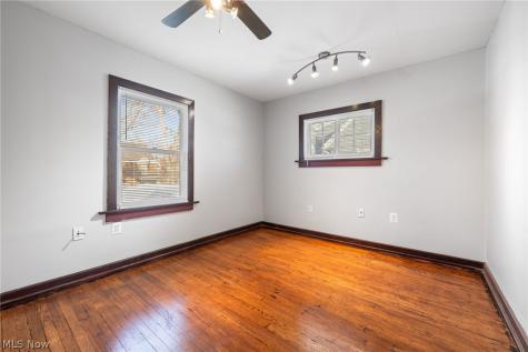 3499 Blanche Avenue Cleveland Heights OH 44118