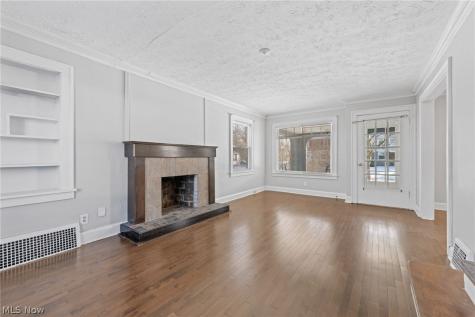 3499 Blanche Avenue Cleveland Heights OH 44118