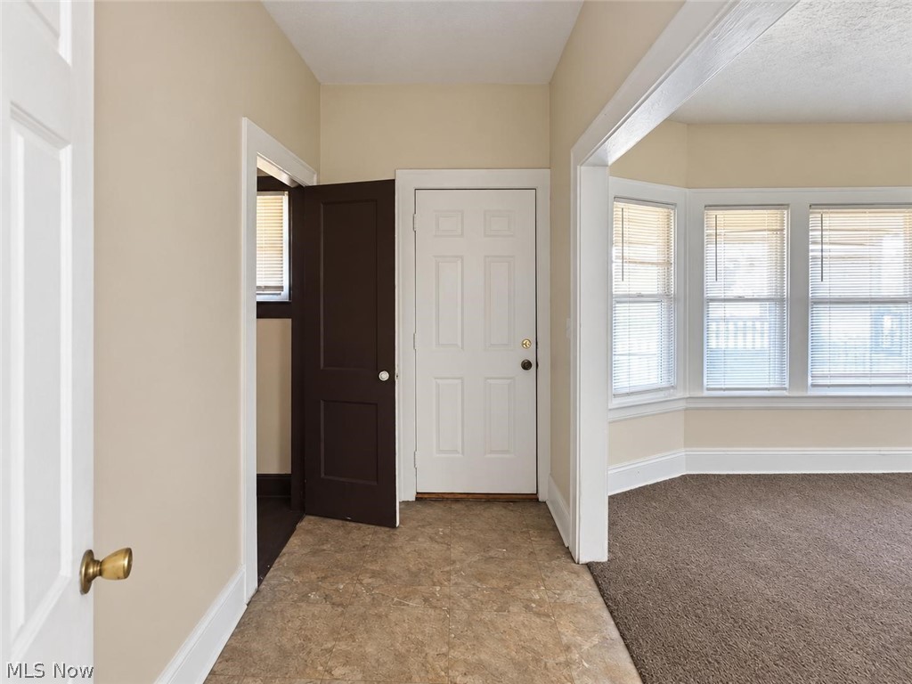 11202 Earle Avenue Cleveland OH 44108