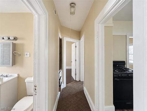 11202 Earle Avenue Cleveland OH 44108