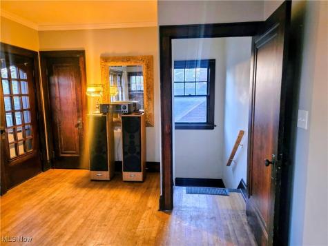 17515 Libby Road Maple Heights OH 44137