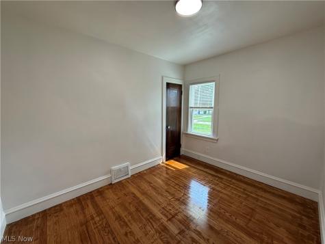 4162 W 140th Street Cleveland OH 44135