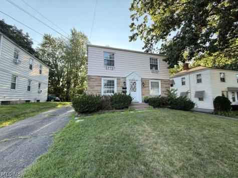 2042 13th Street SW Cuyahoga Falls OH 44223