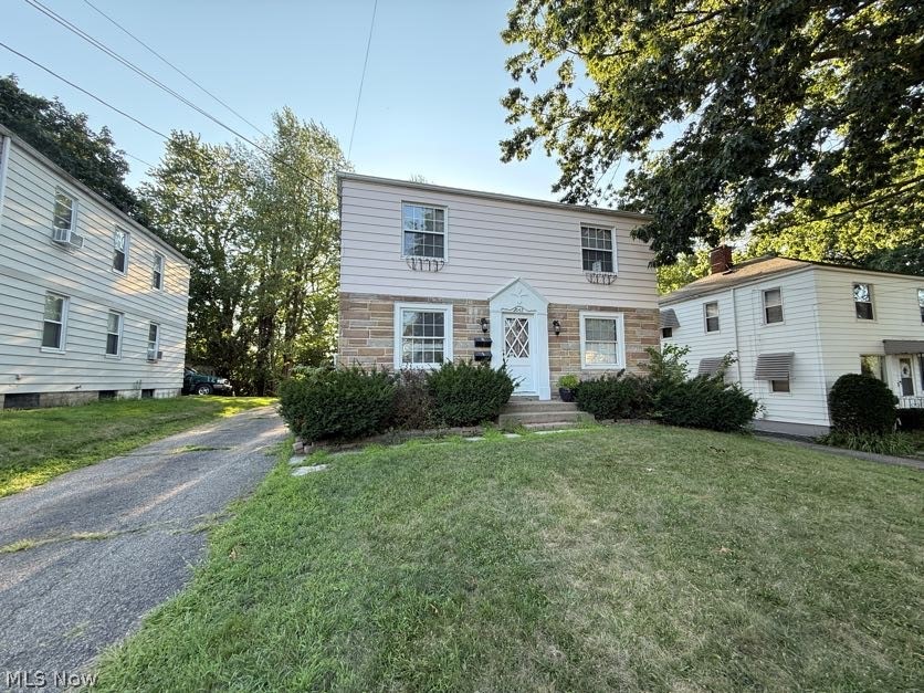 2042 13th Street SW Cuyahoga Falls OH 44223