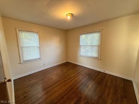 2042 13th Street SW Cuyahoga Falls OH 44223
