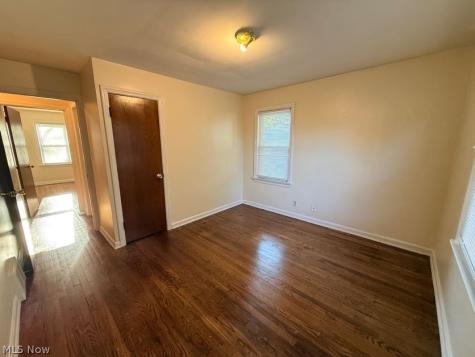 2042 13th Street SW Cuyahoga Falls OH 44223