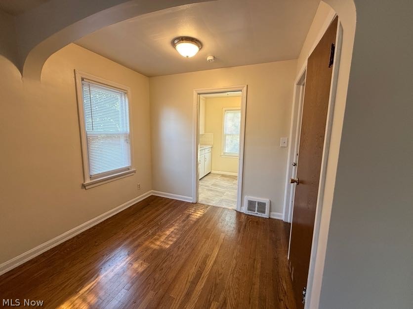2042 13th Street SW Cuyahoga Falls OH 44223