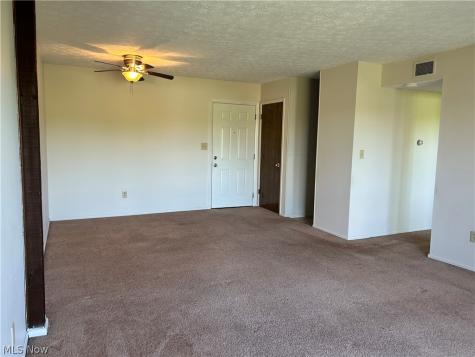 4309 Earl Drive Steubenville OH 43952