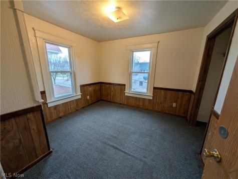 564 Carroll Street Akron OH 44304