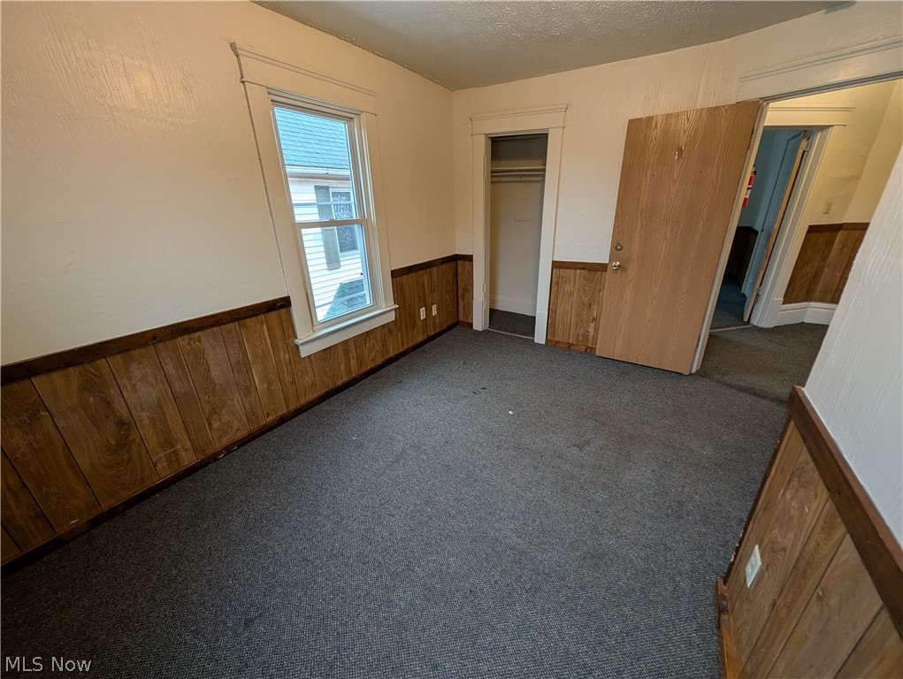564 Carroll Street Akron OH 44304