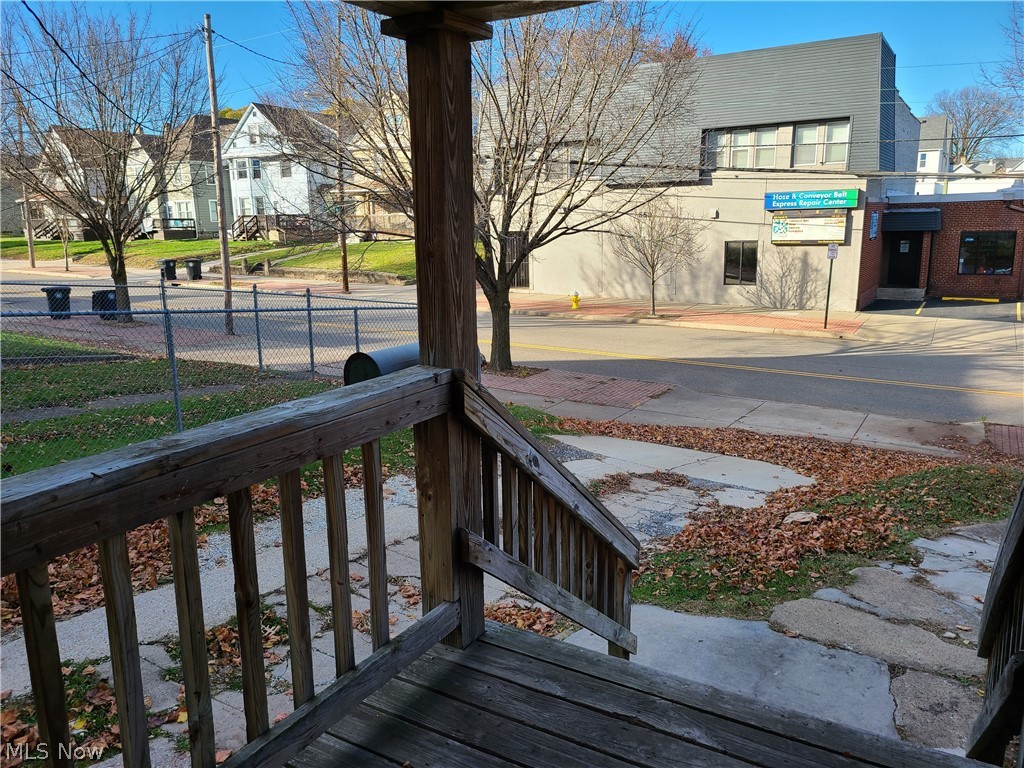 564 Carroll Street Akron OH 44304
