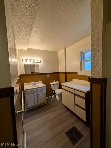 564 Carroll Street Akron OH 44304