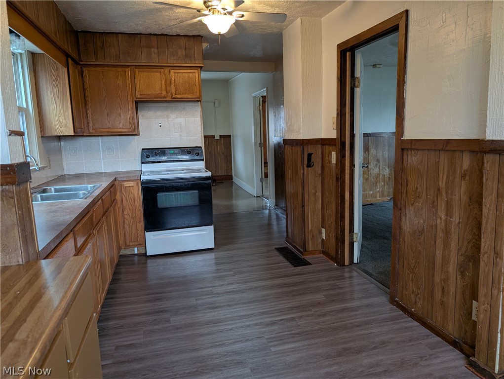 564 Carroll Street Akron OH 44304