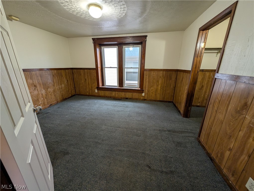 564 Carroll Street Akron OH 44304