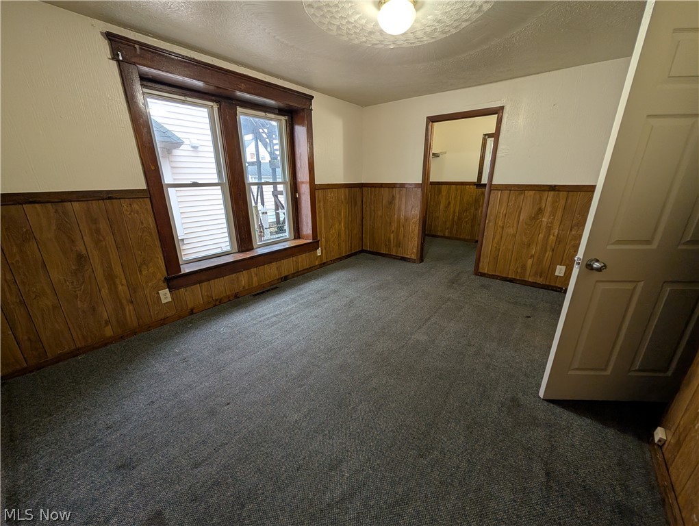 564 Carroll Street Akron OH 44304