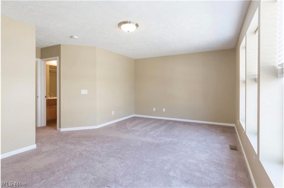 442 Turner Drive Akron OH 44321