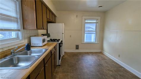 826 Michigan Youngstown OH 44505