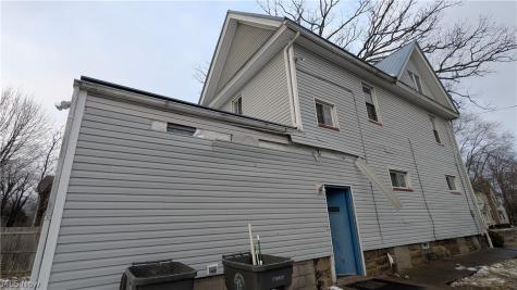 826 Michigan Youngstown OH 44505