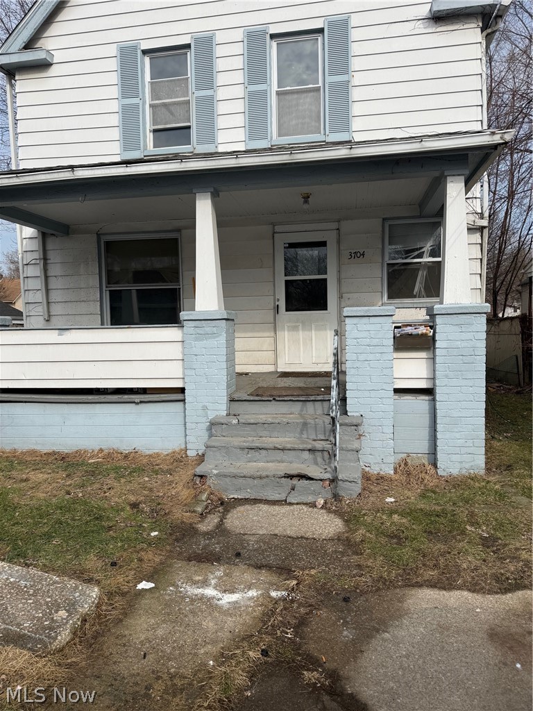 3704 Walton Avenue Cleveland OH 44113