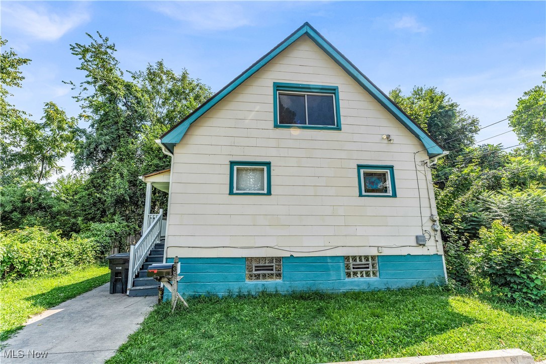 3571 W 69th Street Cleveland OH 44102