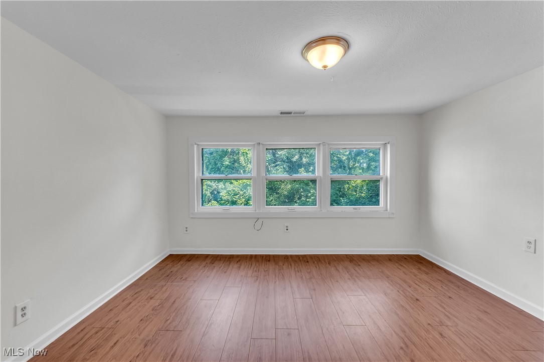 3571 W 69th Street Cleveland OH 44102