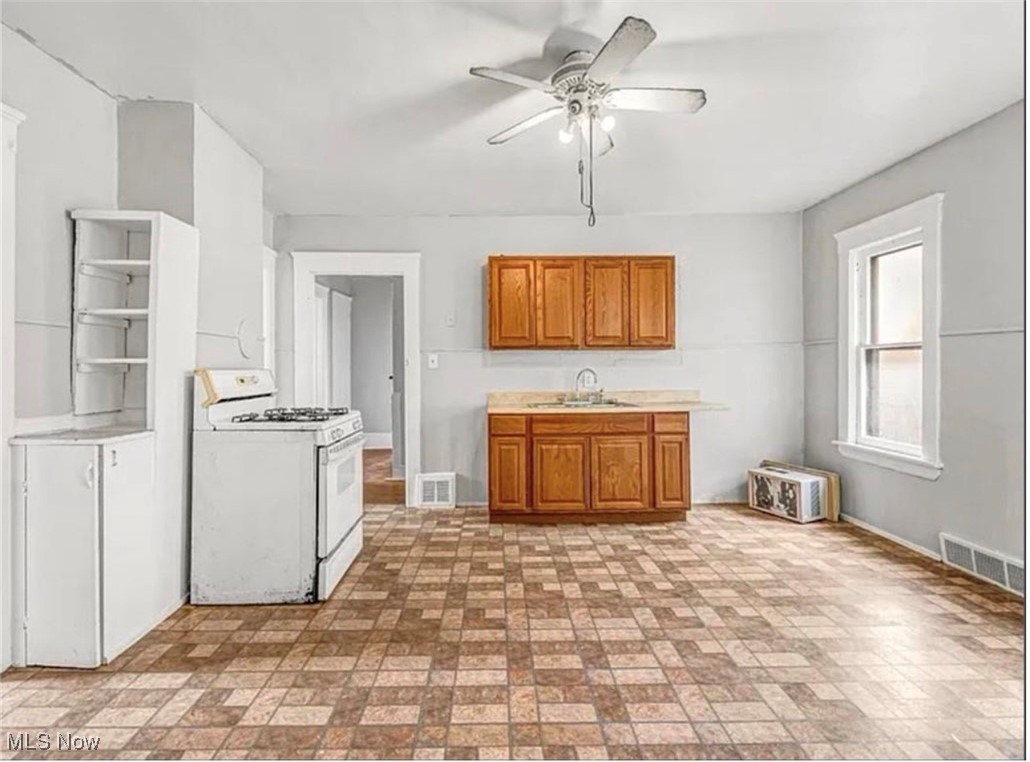 3635 E 49th Street Cleveland OH 44105