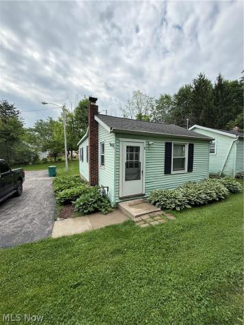 11594 Ravenna Road Twinsburg OH 44087