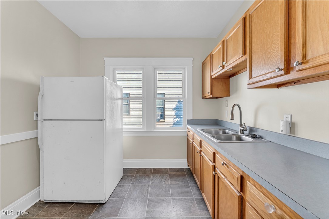 1909 W 73rd Street Cleveland OH 44102