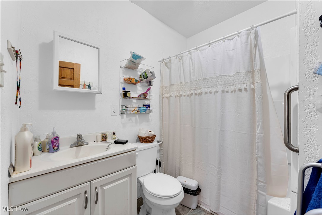 1909 W 73rd Street Cleveland OH 44102