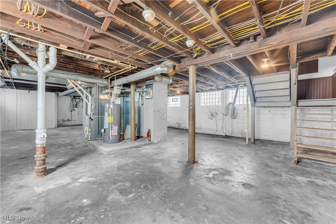 1909 W 73rd Street Cleveland OH 44102