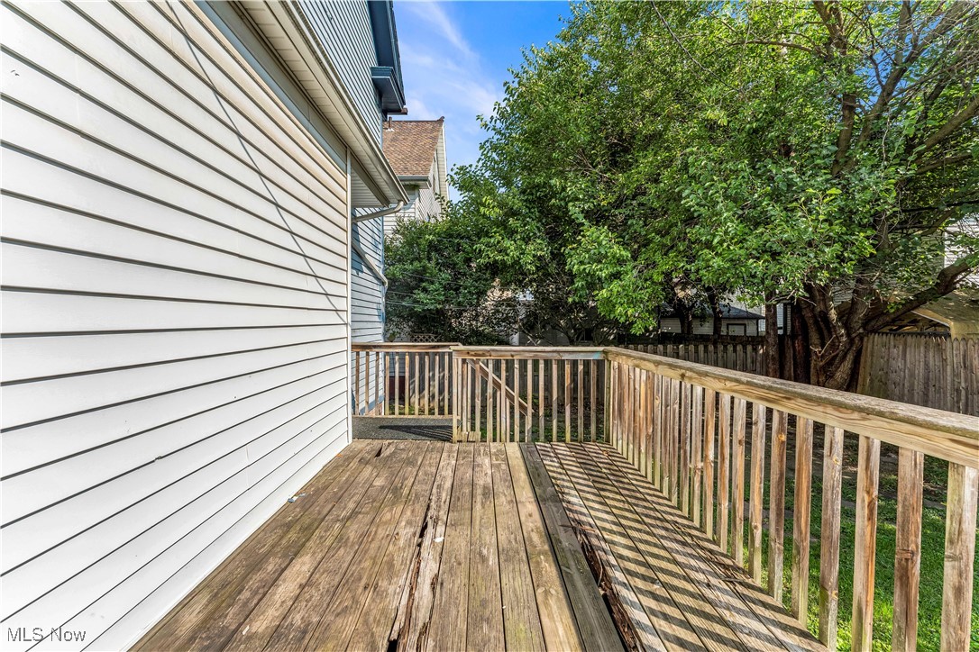 1909 W 73rd Street Cleveland OH 44102