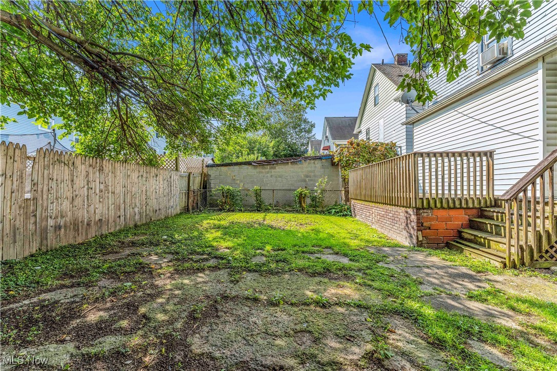 1909 W 73rd Street Cleveland OH 44102