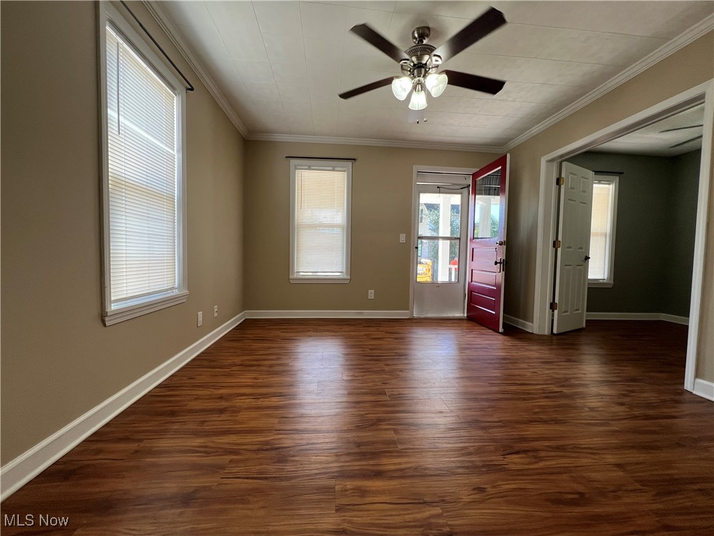 1726 Starkweather Avenue Cleveland OH 44113