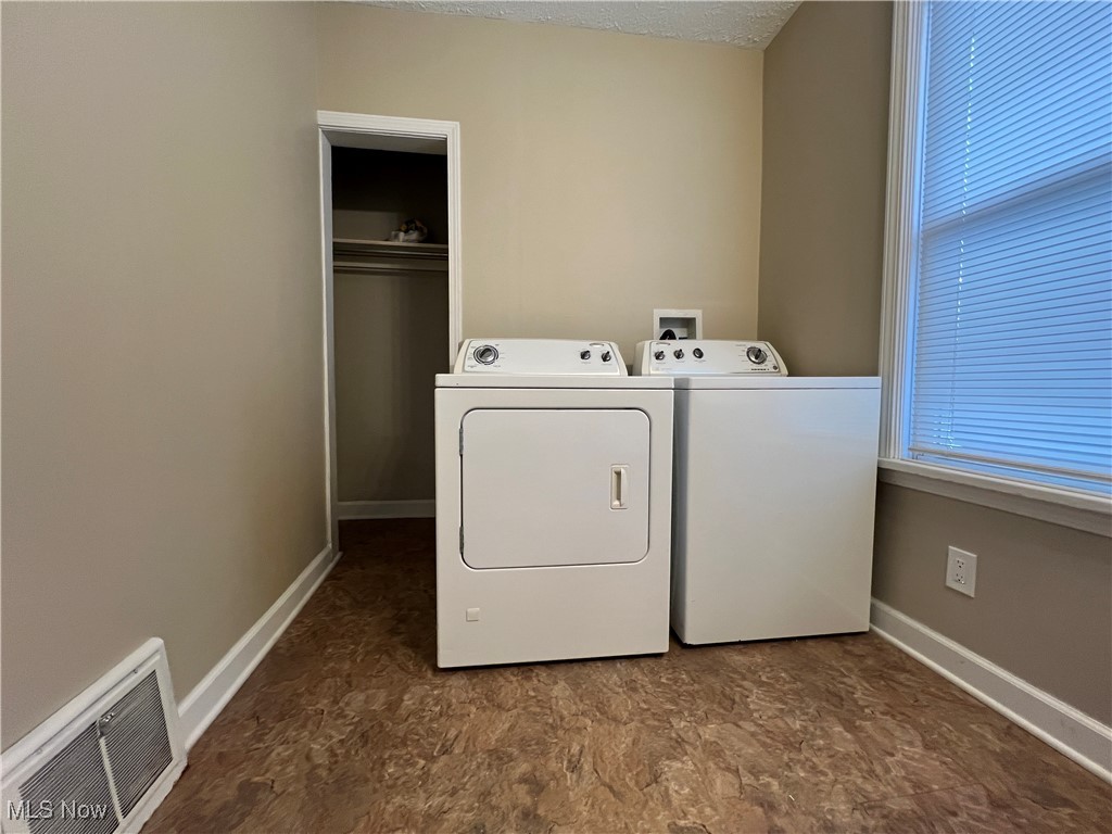 1726 Starkweather Avenue Cleveland OH 44113