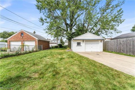 4102 Pershing Avenue Parma OH 44134
