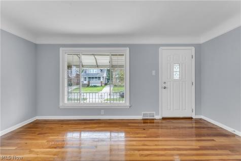 4102 Pershing Avenue Parma OH 44134
