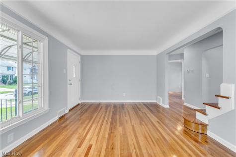 4102 Pershing Avenue Parma OH 44134