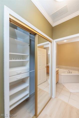 2601 Wyndgate Court Westlake OH 44145
