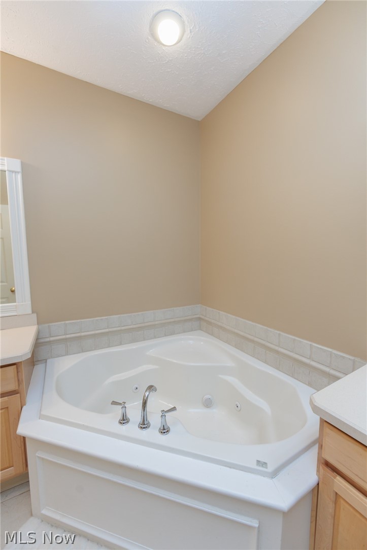 2601 Wyndgate Court Westlake OH 44145