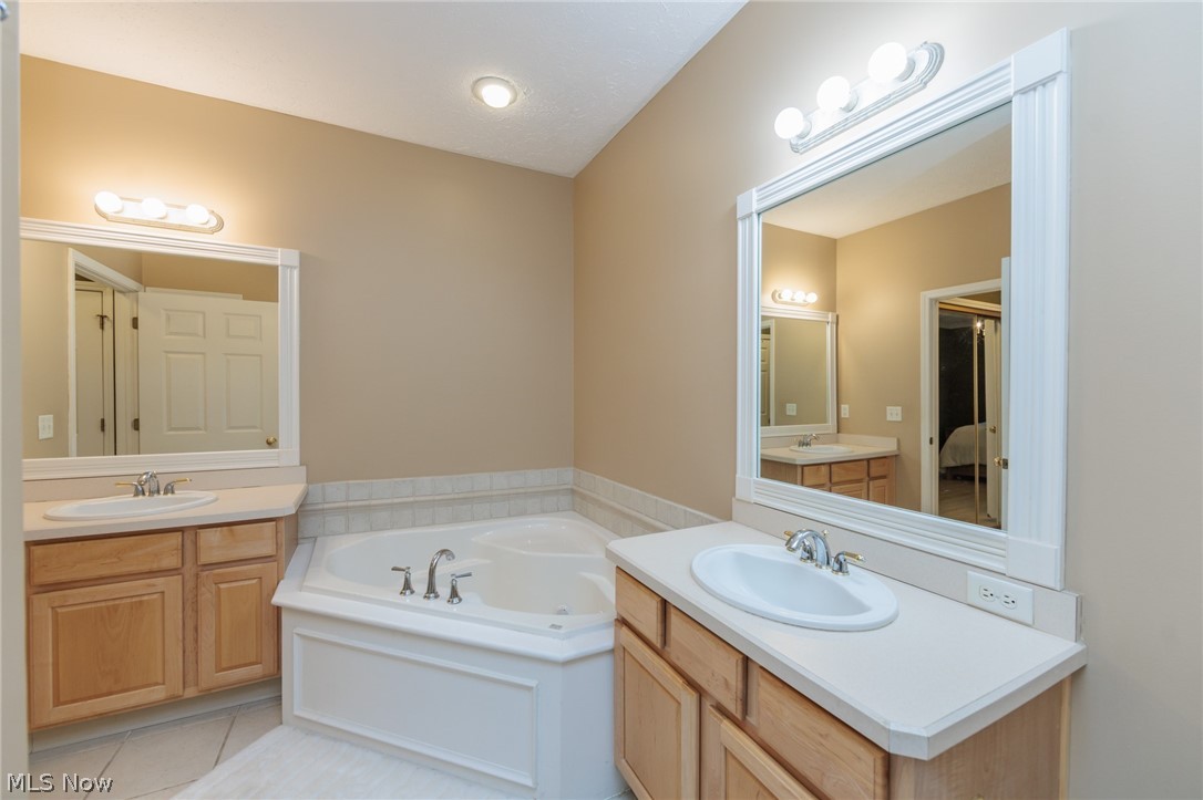 2601 Wyndgate Court Westlake OH 44145