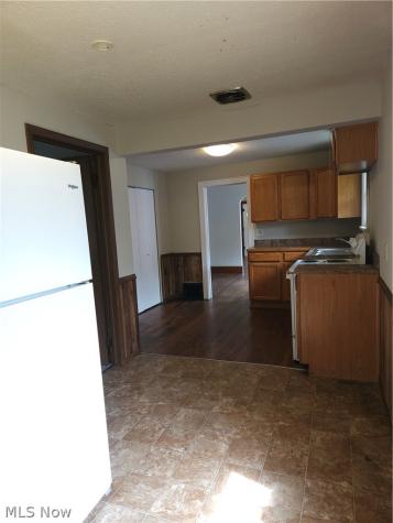 578 Plum Avenue Akron OH 44305