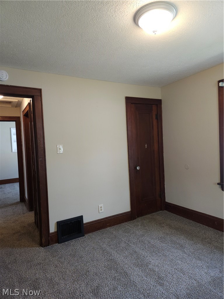 578 Plum Avenue Akron OH 44305