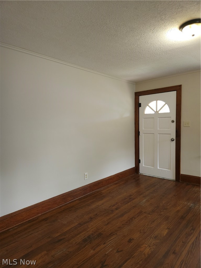 578 Plum Avenue Akron OH 44305