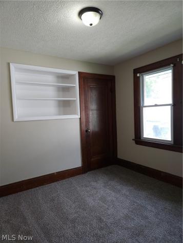578 Plum Avenue Akron OH 44305