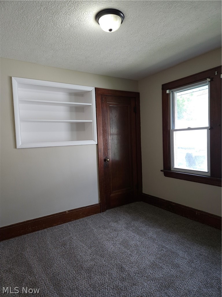 578 Plum Avenue Akron OH 44305