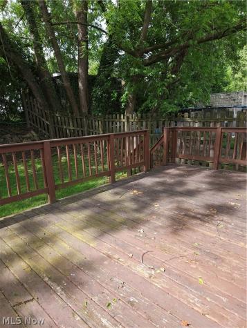 578 Plum Avenue Akron OH 44305