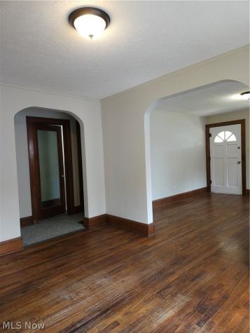 578 Plum Avenue Akron OH 44305